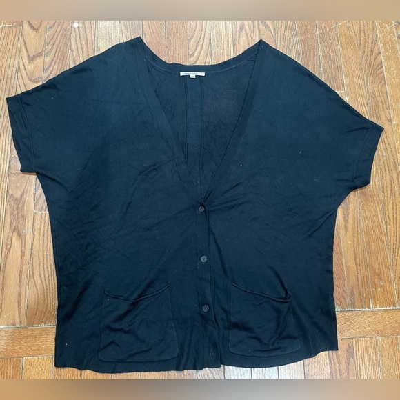 GAP Tops - GAP Charcoal Knit Pullover
